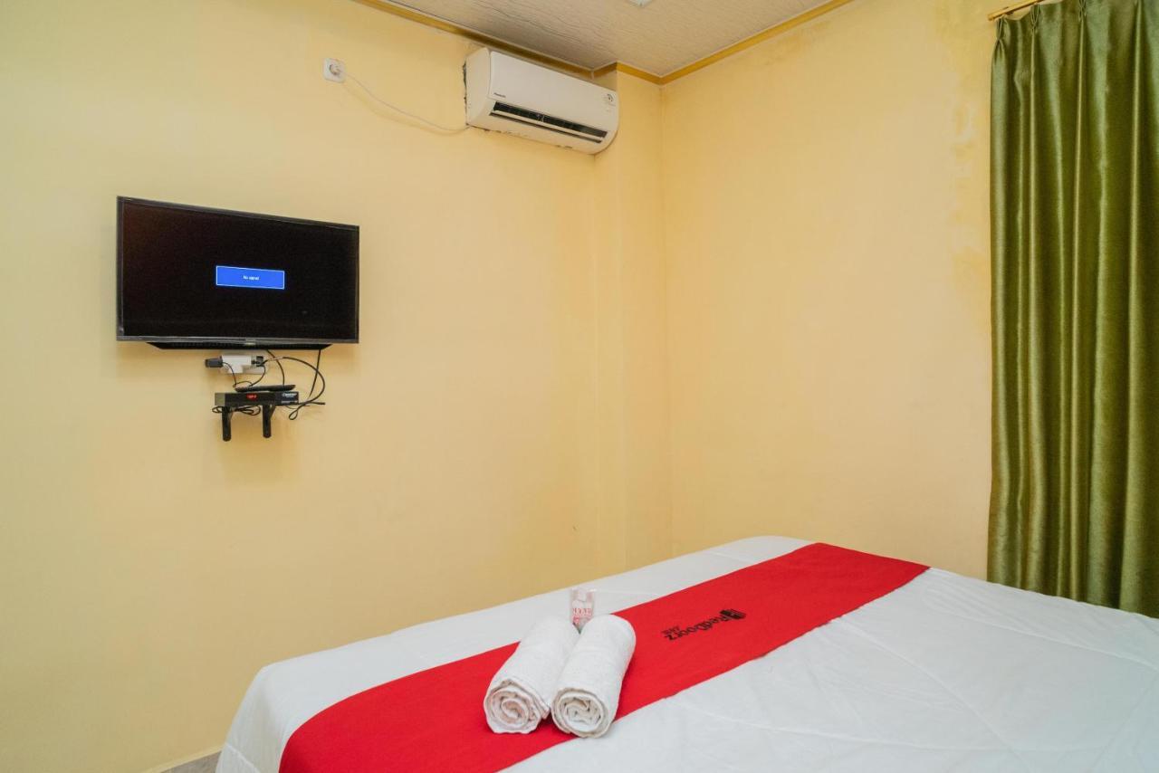 Reddoorz Plus Syariah Near Pasar Turi Surabaya Exterior foto